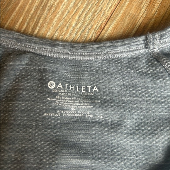Athleta Shirt Womens Small Speedlight Seamless Tee T-Shirt Top Gray - Picture 2 of 6